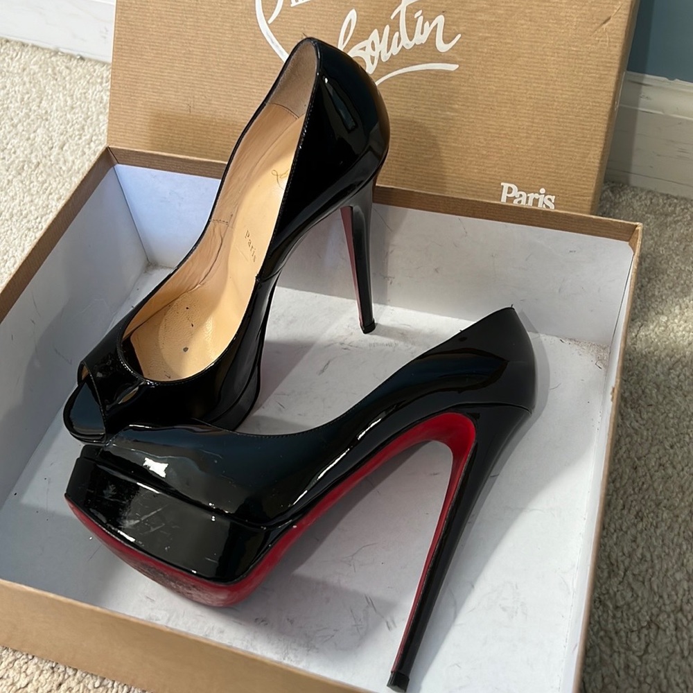 authentic Christian Louboutin pumps